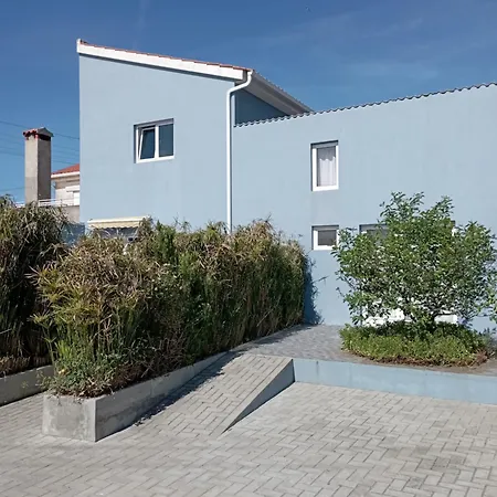 Yellow Door * Gafanha da Encarnacao